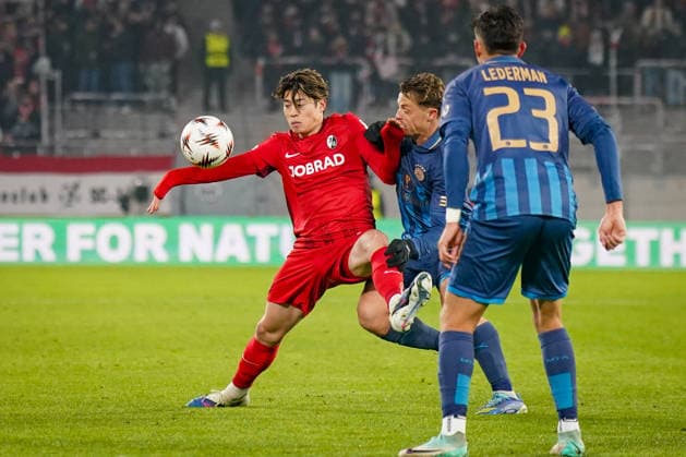 Football UEFA Europa League 2025 26, Matchday 7 SC Freiburg vs Maccabi Tel Aviv Europa Park Stadion Freiburg Yuito Suzuki SC Freiburg, 14 Copyright: xJOERANxSTEINSIEKx