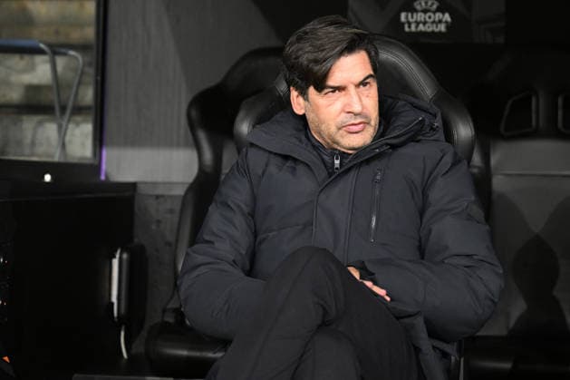 BERN, SWITZERLAND JANUARY 22 Coach Paulo Fonseca of Olympique Lyonnais before the match during the UEFA Europa League 2025 26 League Phase MD7 match between BSC Young Boys and Olympique Lyonnais at Stadion Wankdorf on January 22, 2026 in Bern, Switzerland Bern Stadion Wankdorf Bern Switzerland Copyright: xJustPictures.ch ManuelxWinterbergerx jp-en-EuSpIm-MWI_6673