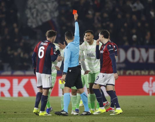 Referee showing a yellow card to Reo Hatate of Celtic Glasgow during the Uefa Europa League 2025 26 season football match between Bologna FC and Celtic Glasgow on 22 January 2026 at â?? Renato Dall Ara Stadium, Bologna, Italy. Photo Nderim KACELI  Copyright: xNderimxKaceli IPAxSportx xipa-agency.netx xx IPA_70426409 IPA_Agency_IPA70426409
