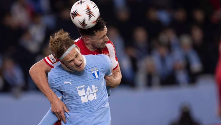 Malmö s Erik Botheid and Crvena Zvezda s Milos Veljkovic during Thursday s Uefa Europa League football match between Malmö FF and Crvena Zvezda at Eleda Stadium in Malmö, Sweden, January 22, 2026 MALMÖ SWEDEN x10600x  Copyright: xAndreasxHillergren TTx UEFA EUROPA LEAGUE MALMÖ FF - CRVENA ZVEZDA