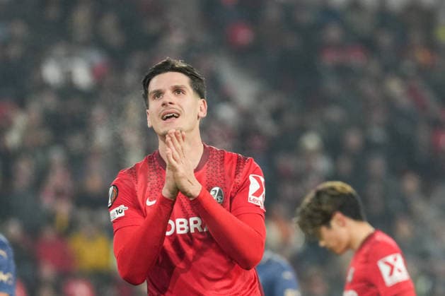 UEFA Europa League SC Freiburg vs Maccabi Tel Aviv, 11 12 2026 Igor Matanovic SC Freiburg, 31 who is annoyed about the missed chance UEFA Europa League SC Freiburg vs Maccabi Tel Aviv, Europa Park Stadium, 11 12 2026 Copyright: xBEAUTIFULxSPORTS Boscox