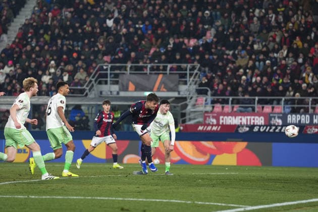 Bologna s Thijs Dallinga goal 1-2 during the UEFA Europa League soccer match between Bologna and Celtic at the Renato DallÕAra Stadium in Bologna, north Italy - Thursday, January 22, 2026 -  Copyright: xMassimoxPaolone LaPressex