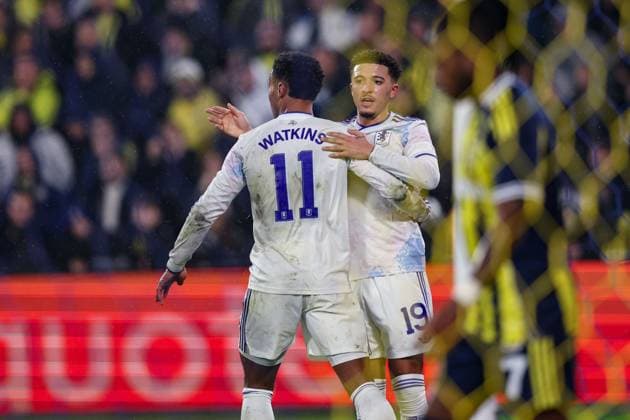 Ollie Watkins of Aston Villa and Jadon Sancho of Aston Villa celebrate Aston Villas second goal but it is disallowed Fenerbache v Aston Villa, UEFA Europa League, Group Stage, Football, Sukru Saracoglu Stadium, Istanbul, Turkiye - 22 Jan 2026Istanbul Sukru Saracoglu Stadium Turkey EDITORIAL USE ONLY No use with unauthorised audio, video, data, fixture lists, club league logos or live services. Online in-match use limited to 120 images, no video emulation. No use in betting, games or single club league player publications. Copyright: xRaddadxJebarah Shutterstockx 16348379cu