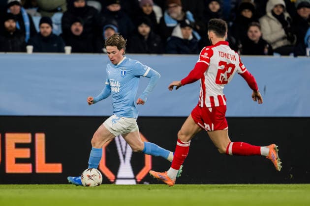 260122 Johan Karlsson of Malmö FF during the UEFA Europa League football match between Malmö FF and Crvena Zvezda on January 22, 2026 in Malmö fotboll football soccer fotball uefa europa league europa league malmö ff crvena zvezda bbeng röda stjärnan bbauto  Copyright: PETTERxARVIDSON BB260122PA149
