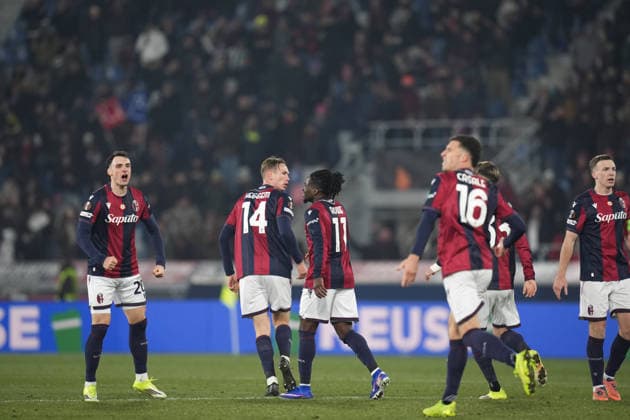 Bologna s Jonathan Rowe celebrates after scoring the 2-2 goal for his team during the UEFA Europa League soccer match between Bologna and Celtic at the Renato Dall™Ara Stadium in Bologna, north Italy - Thursday, January 22, 2026 -  Copyright: xMassimoxPaolone LaPressex