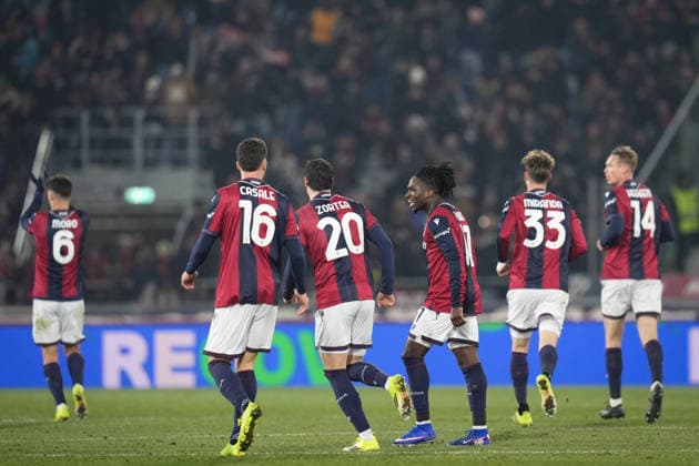 Bologna s Jonathan Rowe celebrates after scoring the 2-2 goal for his team during the UEFA Europa League soccer match between Bologna and Celtic at the Renato Dall™Ara Stadium in Bologna, north Italy - Thursday, January 22, 2026 -  Copyright: xMassimoxPaolone LaPressex