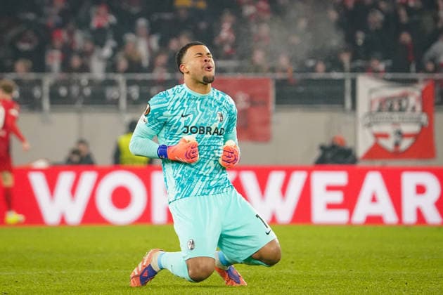 Football UEFA Europa League 2025 26, Matchday 7 SC Freiburg vs Maccabi Tel Aviv Europa Park Stadion Freiburg Noah Atubolu SC Freiburg, 01 Goal and goal celebration, joy, emotions, cheers Copyright: xJOERANxSTEINSIEKx