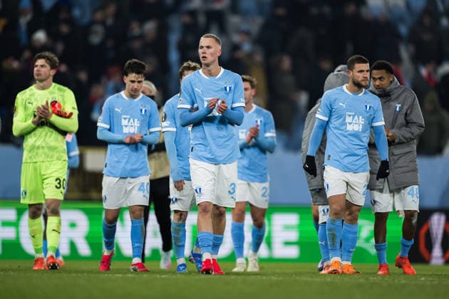 260122 Daniel Gudjohnsen of Malmö FF looks dejected after the UEFA Europa League football match between Malmö FF and Crvena Zvezda on January 22, 2026 in Malmö fotboll football soccer fotball uefa europa league europa league malmö ff crvena zvezda bbeng röda stjärnan bbauto depp  Copyright: PETTERxARVIDSON BB260122PA164