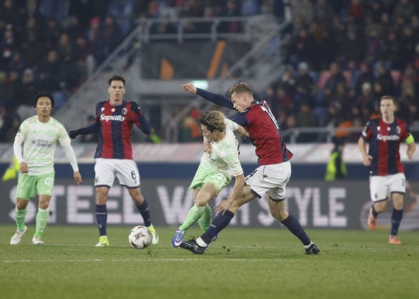Liam Scales of Celtic Glasgow during the Uefa Europa League 2025 26 season football match between Bologna FC and Celtic Glasgow on 22 January 2026 at â?? Renato Dall Ara Stadium, Bologna, Italy. Photo Nderim KACELI  Copyright: xNderimxKaceli IPAxSportx xipa-agency.netx xx IPA_70426405 IPA_Agency_IPA70426405