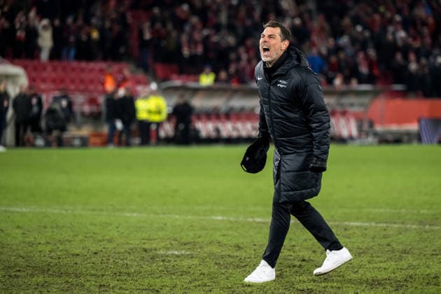 260122 Head coach Freyr Alexandersson of Brann celebrates after the UEFA Europa League football match between Brann and Midtjylland on January 22, 2026 in Bergen Photo Marius Simensen BILDBYRAN COP 238 MM0054 bbeng fotboll football soccer fotball uefa europa league brann midtjylland jubel  Copyright: MARIUSxSIMENSEN BB260122ZH027