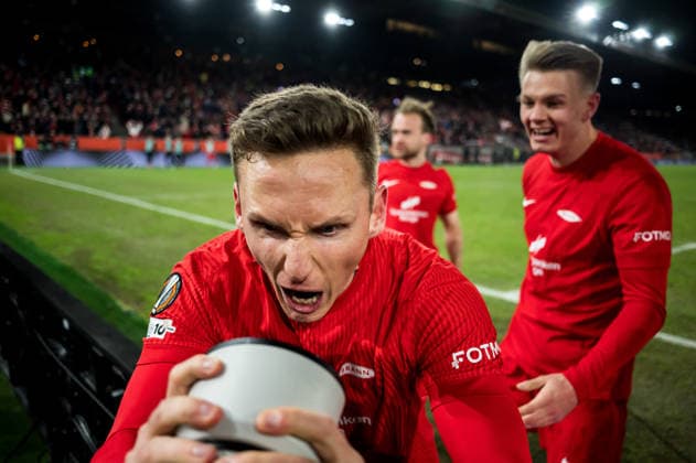 260122 Joachim Soltvedt of Brann celebrates after 3 3 during the UEFA Europa League football match between Brann and Midtjylland on January 22, 2026 in Bergen Photo Marius Simensen BILDBYRAN COP 238 MM0054 bbeng fotboll football soccer fotball uefa europa league brann midtjylland jubel  Copyright: MARIUSxSIMENSEN BB260122ZT025
