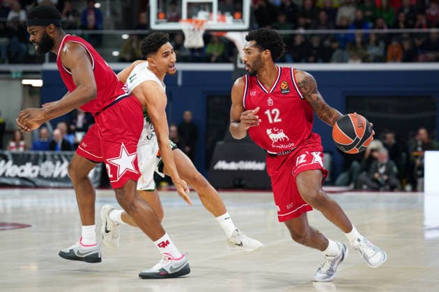EA7 Emporio Armani Milano vs. Zalgiris Kaunas, pictured is Armoni Brooks (EA7 Emporio Armani Milano)  Copyright: xSimonexLucarellix xipa-agency.netx xSimonexLucarellix IPA_Agency_IPA70428210