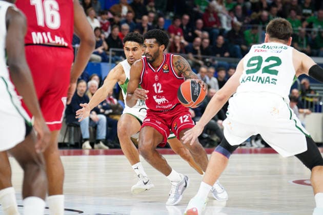 EA7 Emporio Armani Milano vs. Zalgiris Kaunas, pictured is Armoni Brooks (EA7 Emporio Armani Milano)  Copyright: xSimonexLucarellix xipa-agency.netx xSimonexLucarellix IPA_Agency_IPA70428742