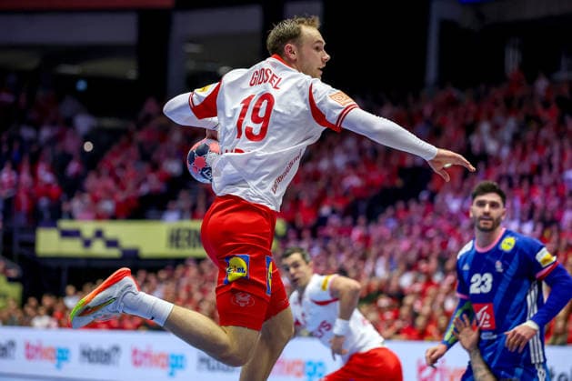 22 01 2026, Handball, Men s EHF EURO 2026, France Denmark, Jyske Bank Boxen in Herning, Denmark, Main Round Mathias Gidsel Denmark 19 Denmark