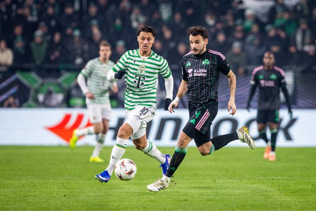 FERENCVAROS - PANATHINAIKOS Jonathan Levi of Ferencvaros and Pedro Chirivella of Panathinaikos during the league phase of UEFA Europa league football match between Ferencvarosi TC and Panathinaikos FC. Groupama Arena, Ferencvaros Arena, Budapest, Hungary, January 22, 2026. Photo by Branislav Racko Copyright: xx 080A5718