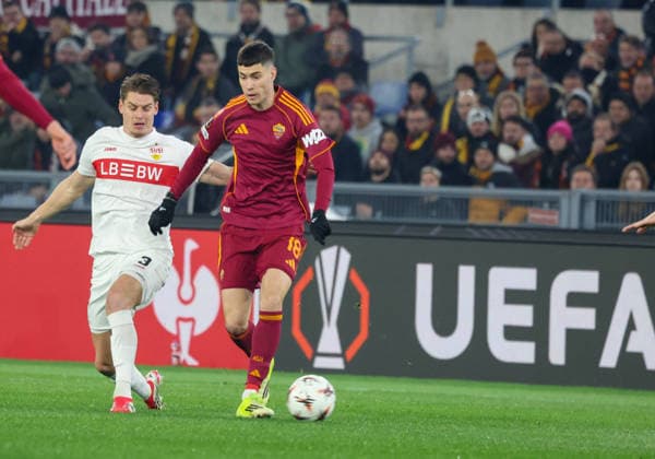 Roma vs Stoccarda Matias Soule (AS Roma) During the 2025 26 Europa League football match between Roma and Stuttgart on January 22, 2026 at the Stadio Olimpico in Rome. Photo: Roma stadio Olimpico Roma Italia Copyright: xFABIOxSASSOxFabioxSassox Roma Stoccarda2026_01_22Fabio Sasso4604