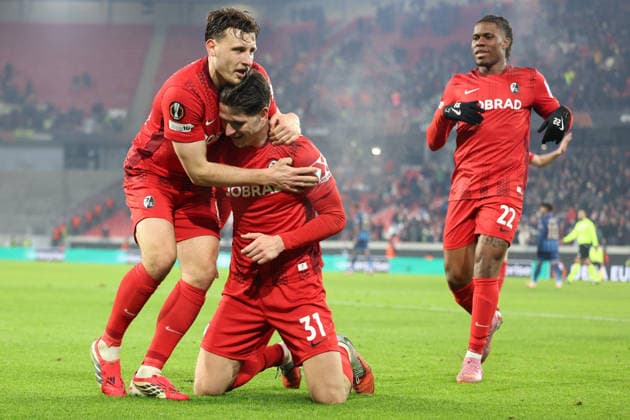 22 01 2026, xrekx, Football UEFA Europa League, SC Freiburg Maccabi Tel Aviv v l Goal celebration after the goal celebrating the goal celebrate 1 0 by Igor Matanovic SC Freiburg with Maximilian Eggestein SC Freiburg Cyriaque IriÃ SC Freiburg DFL DFB REGULATIONS PROHIBIT ANY USE OF PHOTOGRAPHS as IMAGE SEQUENCES and or QUASI VIDEO Freiburg