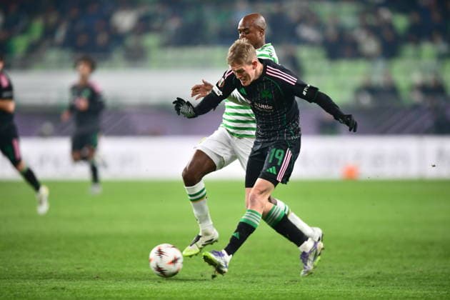 UEFA Europa League, Ferencvaros vs Panathinaikos - Karol Åöwiderski of Panathinaikos in action during the UEFA Europa League league phase matchday 7 soccer match between Ferencvaros and Panathinaikos held at Ferencvaros Stadion in Budapest, Hungary, 22 January 2025. IMAGO ONE INCH PRODUCTIONS BUDAPEST HUNGARY Copyright: xOnexInchxProductionsx 6821650