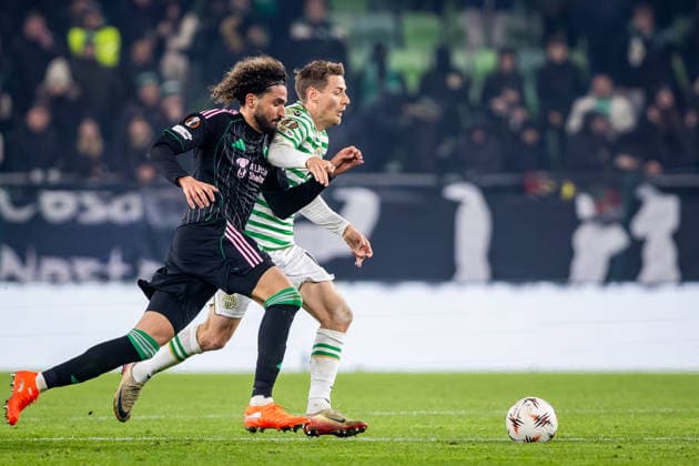 FERENCVAROS - PANATHINAIKOS Kristoffer Zachariassen of Ferencvaros and Ahmed Touba of Panathinaikos during the league phase of UEFA Europa league football match between Ferencvarosi TC and Panathinaikos FC. Groupama Arena, Ferencvaros Arena, Budapest, Hungary, January 22, 2026. Photo by Branislav Racko Copyright: xx 080A6360
