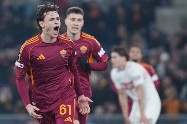 Roma™s Niccolo Pisilli celebrates after scoring during the Uefa Europa League soccer match between Roma and VFB Stuttgart at the Olympic Stadium in Rome, Italy - Thursday, January 22, 2026. - Soccer .  Copyright: xAlfredoxFalcone LaPressex