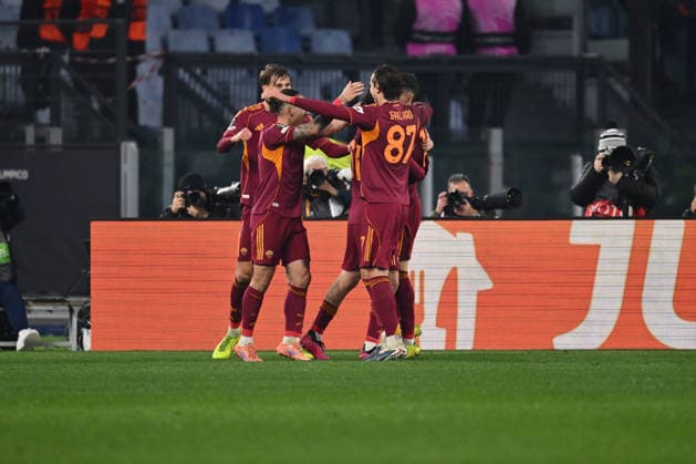 Niccolo Pisilli of A.S. Roma celebrates after scoring the goal of 1-0 during the UEFA Europa League phase day 7 football match between between A.S. Roma and VfB Stuttgart 1893 at the Olympic Stadium on January 22, 2026 in Rome, Italy.  Copyright: xDomenicoxCippitelli IPAxSportx xipa-agency.netx xx IPA_70431626 IPA_Agency_IPA70431626