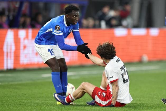 UTRECHT , 22-01-2026 , stadium Galgenwaard , season 2025 2026 , UEFA Europa League football , League phase matchday 7 , match between FC Utrecht and KRC Genk , Pictures shows , Genk player Yaimar Medina, FC Utrecht player Miguel Rodriguez Utrecht - Genk  x201002762x Copyright: