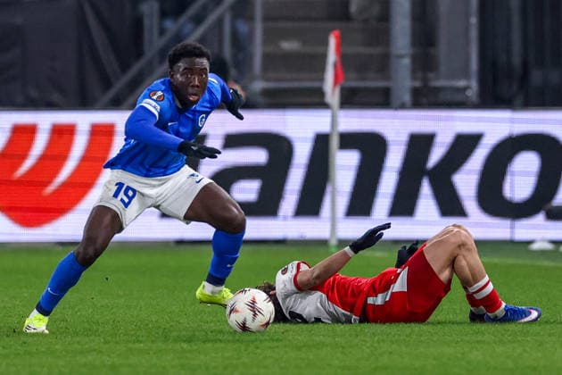2026-01-22 FC Utrecht v KRC Genk - UEFA Europa League, League phase, MD7 UTRECHT, NETHERLANDS - JANUARY 22: Yaimar Medina of KRC Genk runs with the ball during the UEFA Europa League, League phase, MD7 match between FC Utrecht and KRC Genk at Stadion Galgenwaard on January 22, 2026 in Utrecht, Netherlands. Utrecht Stadion Galgenwaard Netherlands Content not available for redistribution in The Netherlands directly or indirectly through any third parties. Copyright: xBenxGalx