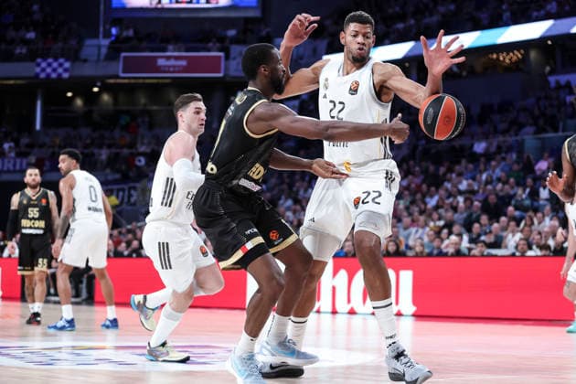 January 22, 2026, Madrid, Madrid, Spain: Alpha Diallo of AS Monaco and Edy Tavares of Real Madrid in action during the EuroLeague Regular Season Round 24 match between Real Madrid and AS Monaco at Movistar Arena on January 08 2026, in Madrid, Spain. Madrid Spain - ZUMAa181 20260122_zaa_a181_141 Copyright: xIrinaxR.xHipolitox