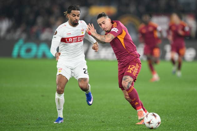 22nd January 2026, Stadio Olimpico, Rome, Italy; UEFA Europa League Football; Roma versus Stuttgart; Kostas Tsimikas of AS Roma under pressure from Lorenz Assignon of VfB Stuttgart  AllShotLive