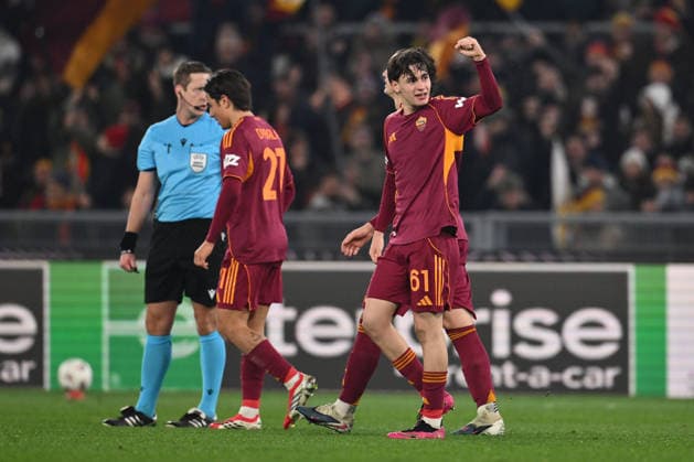Niccolo Pisilli of A.S. Roma celebrates after scoring the goal of 2-0 during the UEFA Europa League phase day 7 football match between between A.S. Roma and VfB Stuttgart 1893 at the Olympic Stadium on January 22, 2026 in Rome, Italy.  Copyright: xDomenicoxCippitelli IPAxSportx xipa-agency.netx xx IPA_70435054 IPA_Agency_IPA70435054