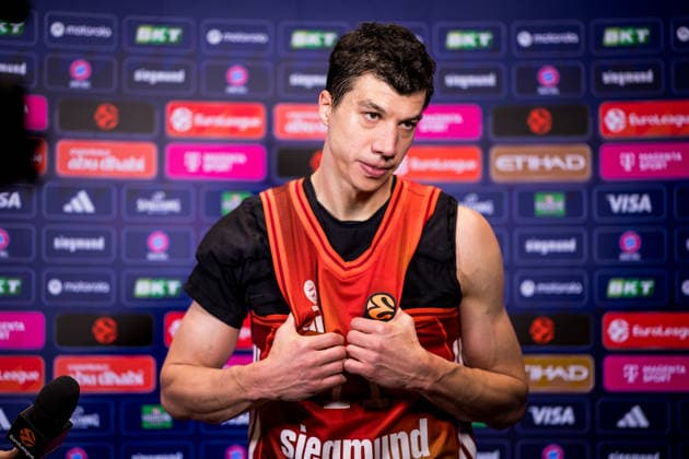 MUNICH, GERMANY - JANUARY 22: Vladimir Lucic (FC Bayern Muenchen, 11) in post game interviews after the Turkish Airlines EuroLeague match between FC Bayern Muenchen vs. Valencia Basket at SAP Garden on round 24 of Turkish Airlines EuroLeague on January 22, 2026 in Munich, Germany. Bavaria Germany Copyright: xSteffiexWunderlx