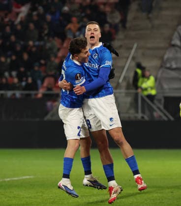 Daan Heymans of KRC Genk celebrates after scoring the goal with Konstantinos Karetsas of KRC Genk during the match FC Utrecht vs KRC Genk at the De Galgenwaard for the UEFA Europa League season 2025 2026 in UTRECHT, Netherlands on 22 january 2026, photo by Peter Lous EYE4images DeFodi Images