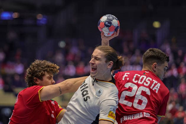 15Knorr, Juri in action Match between GERMANY VS PORTUGAL, valid for Men s EHF EURO 2026 at Jyske Bank Boxen in Herning on 22 January 2026. Herning Jyske Bank Boxen Herning Denmark Copyright: xIMAGOx xPRIMExSPORTSxIMAGESx xANGELOxMOREIRAx