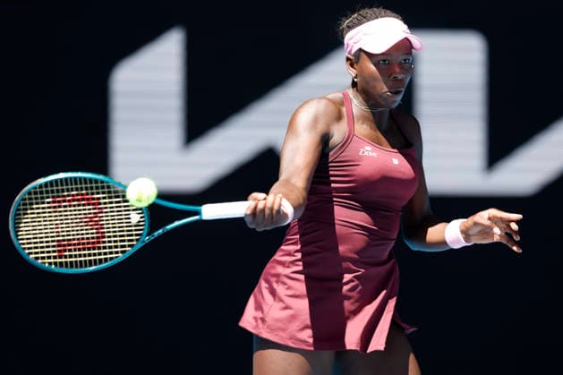 TENNIS AUSTRALIAN OPEN, Victoria Mboko of Canada in action during the Women™s 3rd round match against Clara Tauson of Denmark on day 6 of the 2026 Australian Open tennis tournament at Melbourne Park in Melbourne, Friday, January 23, 2026. ( NO ARCHIVING MELBOURNE VICTORIA AUSTRALIA  Copyright: xROBxPREZIOSOx 20260123146180484018
