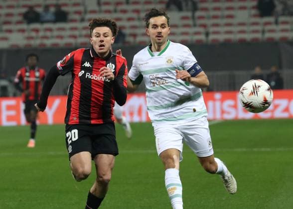 L OGC Nice vs Go Ahead Eagles Football PHOTOPQR NICE MATIN Cyril Dodergny ; Nice ; 22 01 2026 ; Nice le 22 01 2026 - Stade Allianz Riviera - Football - Ligue Europa - L OGC Nice affronte Go Ahead Eagles - Le defenseur nicois LOUCHET N20 Nice France  Copyright: xPHOTOPQR NICExMATIN MAXPPPxCyrilxDodergnyx 20260122NIM0429 20260122NIM0429
