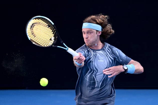 TENNIS AUSTRALIAN OPEN, Andrey Rublev of Russia in action during the Men™s 3rd round match against Francisco Cerundolo of Argentina on day 6 of the 2026 Australian Open tennis tournament at Melbourne Park in Melbourne, Wednesday, January 22, 2026. ( NO ARCHIVING MELBOURNE VICTORIA AUSTRALIA  Copyright: xJOELxCARRETTx 20260123123010061545