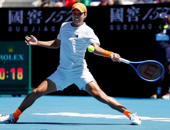 (260123) -- MELBOURNE, Jan. 23, 2026 -- Learner Tien of the United States hits a return during the men s singles third round match against Nuno Borges of Portugal at the Australian Open 2026 tennis tournament in Melbourne, Australia, Jan. 23, 2026. ) (SP)AUSTRALIA-MELBOURNE-TENNIS-AUSTRALIAN OPEN-MEN S SINGLES MaxPing 