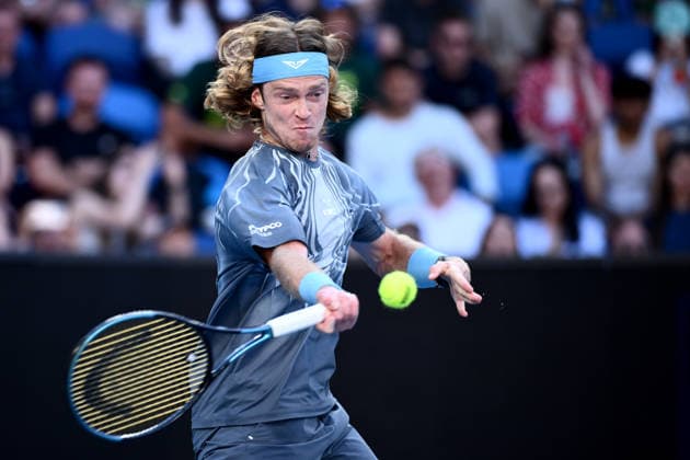TENNIS AUSTRALIAN OPEN, Andrey Rublev of Russia in action during the Men™s 3rd round match against Francisco Cerundolo of Argentina on day 6 of the 2026 Australian Open tennis tournament at Melbourne Park in Melbourne, Wednesday, January 22, 2026. ( NO ARCHIVING MELBOURNE VICTORIA AUSTRALIA  Copyright: xJOELxCARRETTx 20260123129684680690