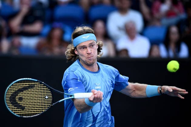 TENNIS AUSTRALIAN OPEN, Andrey Rublev of Russia in action during the Men™s 3rd round match against Francisco Cerundolo of Argentina on day 6 of the 2026 Australian Open tennis tournament at Melbourne Park in Melbourne, Wednesday, January 22, 2026. ( NO ARCHIVING MELBOURNE VICTORIA AUSTRALIA  Copyright: xJOELxCARRETTx 20260123197371695849