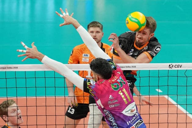 Sir Sicoma Monini Perugia v Berlin Recycling Volleys - CEV Champions League 2025 2026 Krage Florian of Berlin Recycling Volleys is in action during the match between Sir Sicoma Monini Perugia and Berlin Recycling Volleys in the CEV Champions League 2025 2026 at Palabarton in Perugia, Italy, on January 22, 2026. Perugia Italy  Copyright: xLorisxCerquiglinix originalFilename:cerquiglini-notitle260121_npPPc.jpg