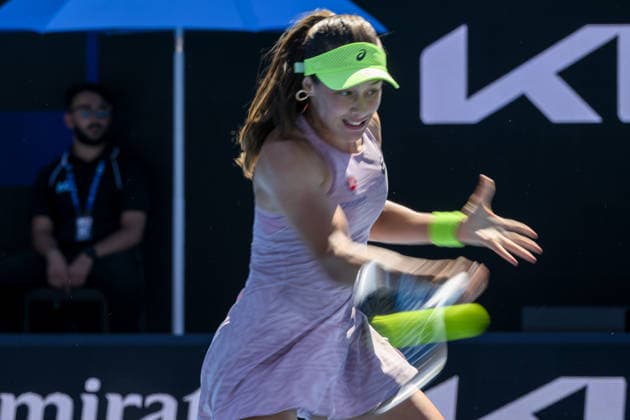 Australian Open 2026 MELBOURNE, AUSTRALIA - JANUARY 23: Zeynep Sonmez (TUR) in action against Yulia Putintseva (KAZ) (not seen) during round 3 at the Australian Open grand slam tennis tournament at Melbourne Park in Melbourne, Australia on January 23, 2026 Mark Avellino Anadolu Melbourne Australia. Editorial use only. Please get in touch for any other usage.  Copyright: x2026xAnadoluxMarkxAvellinox