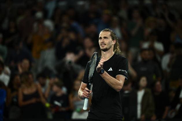 TENNIS AUSTRALIAN OPEN, Alexander Zverev of Germany celebrates match point during the Men™s 3rd round match against Cameron Norrie of Great Britian on day 6 of the 2026 Australian Open tennis tournament at Melbourne Park in Melbourne, Wednesday, January 22, 2026. ( NO ARCHIVING MELBOURNE VICTORIA AUSTRALIA  Copyright: xJOELxCARRETTx 20260123135902674862