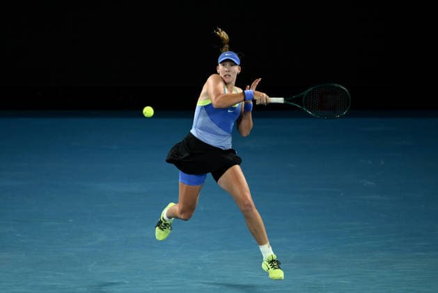 TENNIS AUSTRALIAN OPEN, Mirra Andreeva of Russia in action during the Women™s 3rd round match against Elena-Gabriela Ruse of Romania on day 6 of the 2026 Australian Open tennis tournament at Melbourne Park in Melbourne, Wednesday, January 22, 2026. ( NO ARCHIVING MELBOURNE VICTORIA AUSTRALIA  Copyright: xJOELxCARRETTx 20260123197329199481