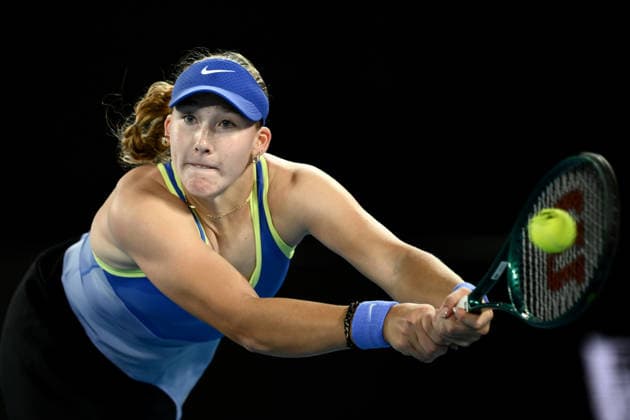 TENNIS AUSTRALIAN OPEN, Mirra Andreeva of Russia in action during the Women™s 3rd round match against Elena-Gabriela Ruse of Romania on day 6 of the 2026 Australian Open tennis tournament at Melbourne Park in Melbourne, Wednesday, January 22, 2026. ( NO ARCHIVING MELBOURNE VICTORIA AUSTRALIA  Copyright: xJOELxCARRETTx 20260123125587071676