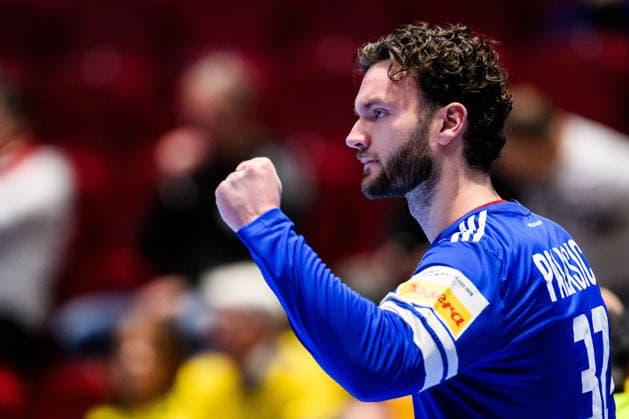 260123 Goalkeeper Kristof Laszlo Palasics of Hungary celebrates during the EHF European Handball Championship main round match between Switzerland and Hungary on January 23, 2026 in Malmö Photo Petter Arvidson BILDBYRAN kod PA PA1135 handball handball handball handballs em 2026 croatia croatia island iceland ehf european handball championship bbeng switzerland switzerland switzerland hungary hungary jubel celebrates  Copyright: PETTERxARVIDSON BB260123PA089