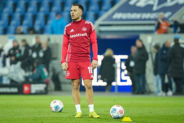 Soccer 2 Bundesliga, Matchday 19, SV Darmstadt 98 1 FC Nürnberg on 23 01 2026 in Darmstadt Merck Stadion am Böllenfalltor , Germany, Season 2025 2026 DFB DFL REGULATIONS PROHIBIT ANY USE OF PHOTOGRAPHS as IMAGE SEQUENCES and or QUASI VIDEO In Focus Julian Justvan 10, FCN Darmstadt Merck Stadion am Böllenfalltor Germany Copyright: xChristophxKinzingerx