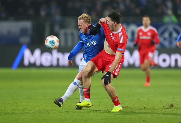 23 01 2026, Soccer 2 Bundesliga, SV Darmstadt 98 1 FC Nürnberg, emonline, emspor, despor, v l , Isac Lidberg SV Darmstadt 98 , Luka Lochoshvili 1 FC Nürnberg DFL DFB REGULATIONS PROHIBIT ANY USE OF PHOTOGRAPHS AS IMAGE SEQUENCES AND OR QUASI VIDEO xdcx Copyright: HMBxMedia Claus