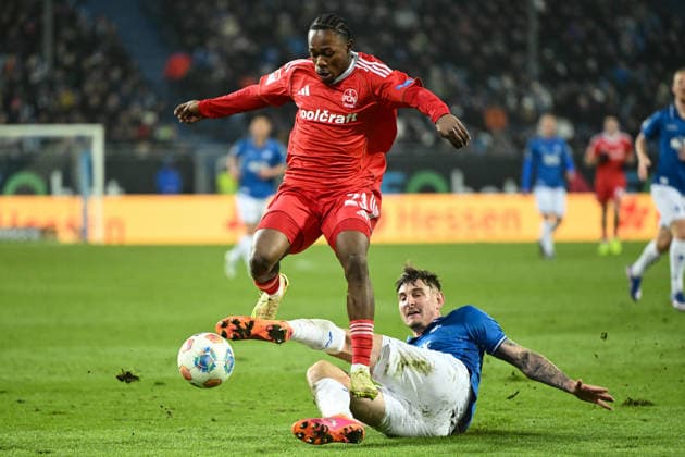 Mohamed Ali Zoma 1 FC Nürnberg, 23 in duel with Matej Maglica SV Darmstadt 1898, 05 , GER, SV Darmstadt 98 vs 1 FC Nürnberg, Soccer, 2 Bundesliga, Matchday 19, Season 2025 2026, 23 01 2026 DFL REGULATIONS PROHIBIT ANY USE OF PHOTOGRAPHS AS IMAGE SEQUENCES AND OR QUASI VIDEO GER, SV Darmstadt 98 vs 1 FC Nürnberg, Soccer, 2 Bundesliga, Matchday 19, Season 2025 2026, 23 01 2026 Darmstadt Copyright: xEibner-Pressefoto FlorianxWiegandx EP_FWD