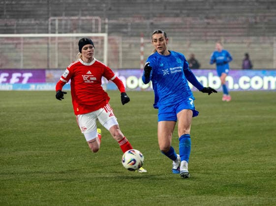 Soccer, Women, Season 2025 2026, Google Pixel Women Bundesliga 15 Matchday , 1 FC Union Berlin Bayer 04 Leverkusen, v l Eileen Campbell 1 FC Union , Selina Ostermeier Leverkusen , 23 01 2026, Copyright: xMatthiasxKochx