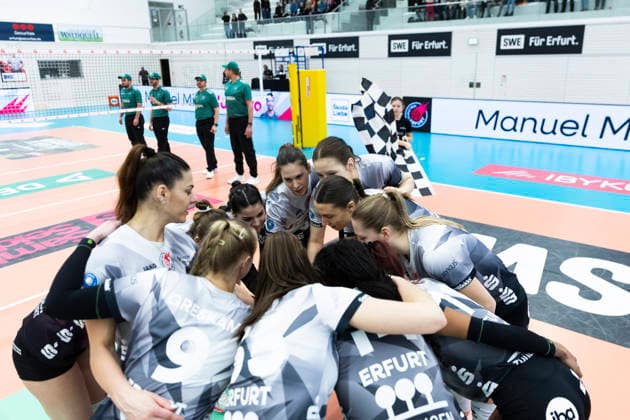 1 Volleyball Bundesliga Women Schwarz Weiss Erfurt vs VC Wiesbaden Erfurt 23 01 2026 Schwarz Weiss Erfurt 1 Volleyball Bundesliga Women Schwarz Weiss Erfurt vs VC Wiesbaden Riethsporthalle Erfurt 23 01 2026 Copyright: xBEAUTIFULxSPORTS Duehringx